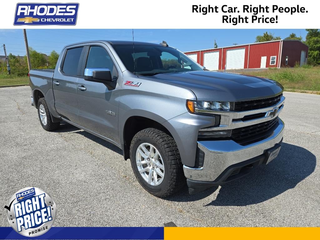 2019 Chevrolet Silverado 1500 LT in Satin Steel Metallic — front three-quarter view